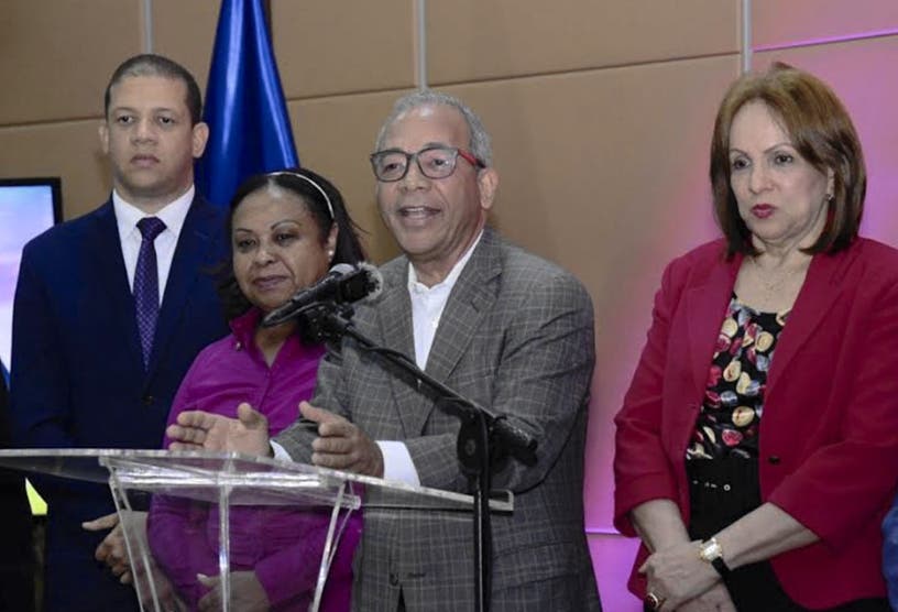 PLD llama miembros a inscribir candidaturas congresual y municipal