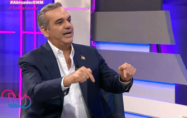 Abinader: "No soy Dios, no puedo resolver esta situaci&oacute;n en estos tres a&ntilde;os"