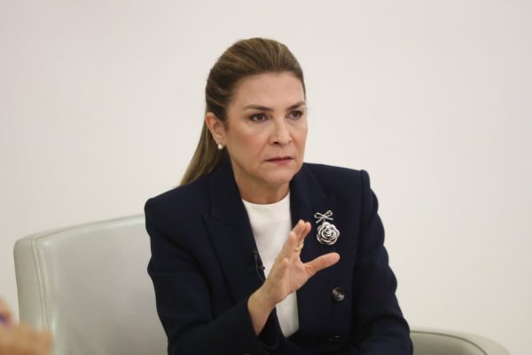 ¿Qué haría diferente Carolina Mejía para frenar los feminicidios en el país?