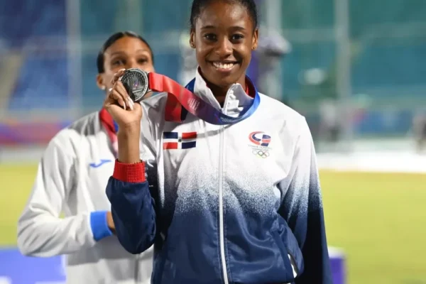 Evelina Minaya destinará el incentivo por su medalla de plata para tratar el cáncer de su madre