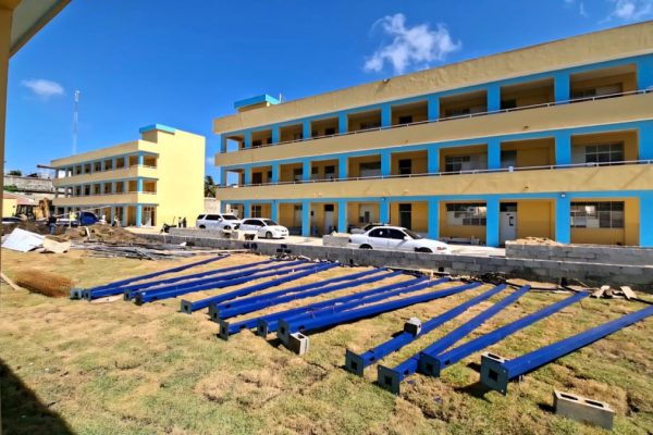 Más aulas para el regreso a clases: así avanzan las escuelas en SDE