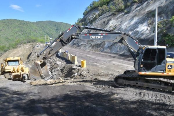 Dos obras viales concentran el 61.6% de la inversión pública de San José de Ocoa
