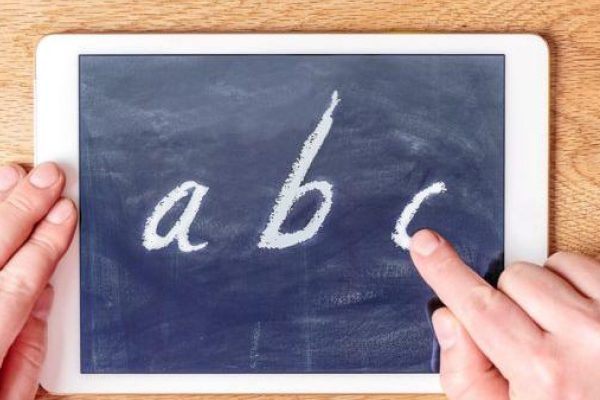 La República Dominicana no logra liberarse del analfabetismo