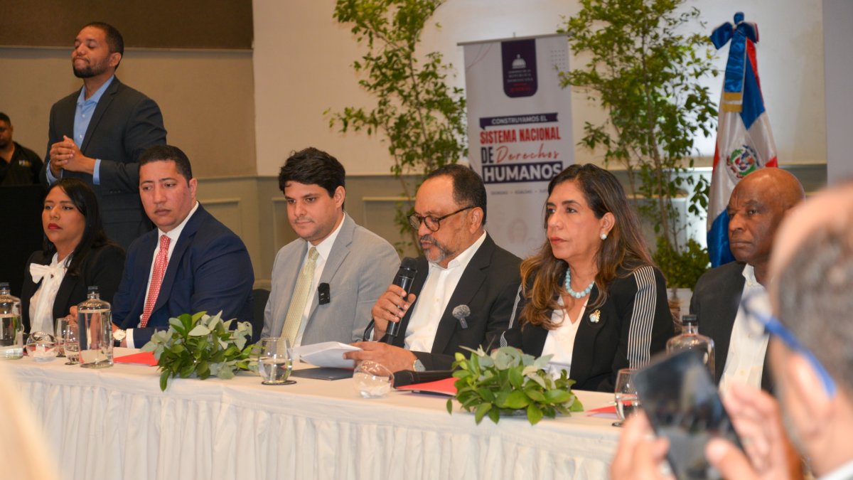 Más de 20 universidades se unen al debate por los derechos humanos en RD