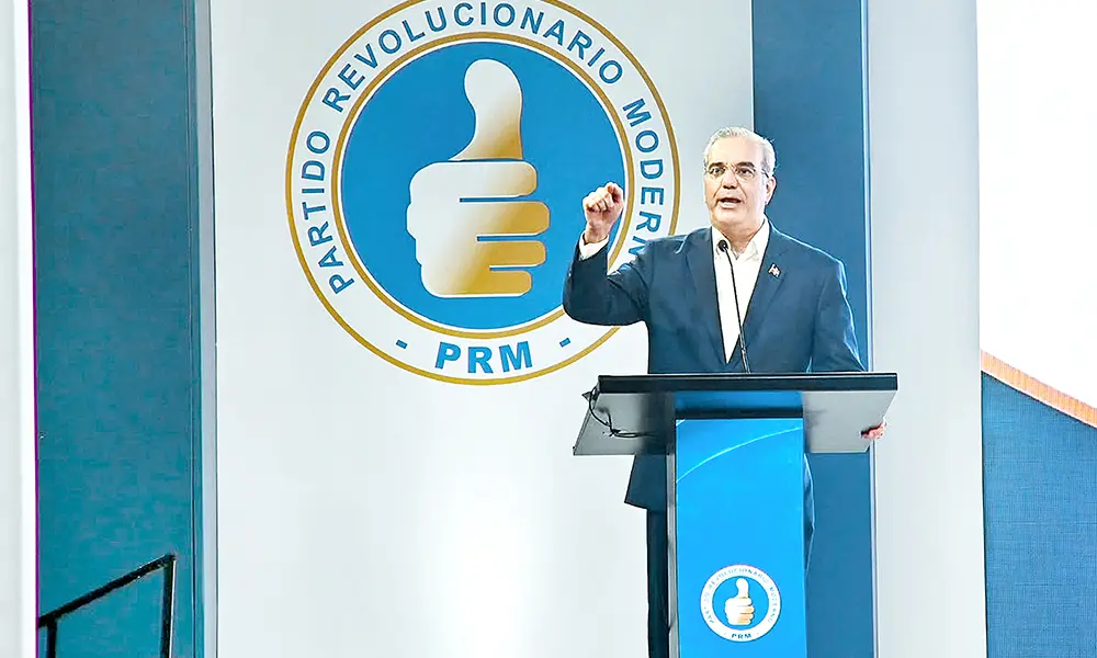 Abinader asume presidencia PRM: “No vine para imponer un heredero o heredera”