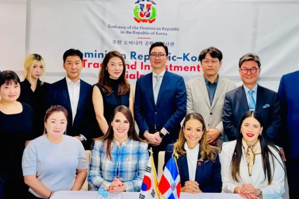 RD impulsa diálogo con Corea: Inversión y comercio